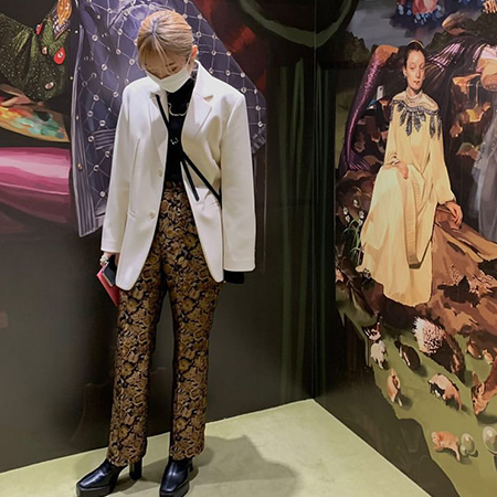 織田ファッション専門学校スタイリスト科学生のキレイめスタイル×ゴージャスなパンツのコーデ