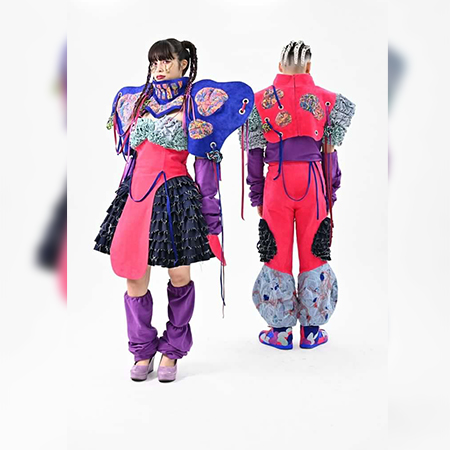 織田ファッション専門学校ファッションデザイン専攻科の学生が百鬼夜行をテーマに製作した作品