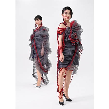織田ファッション専門学校のファッションテクニカル科の学生が製作したファッションショー作品