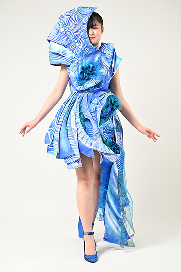 新宿ファッションフィールド2022 BEAMS賞 橋本琉花「白紙から」 デザイン画
