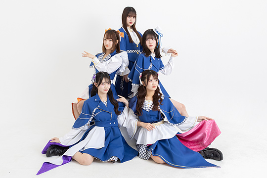 織田ファッション専門学校ファッションテクニカル科学生が衣装提供するアイドルグループ