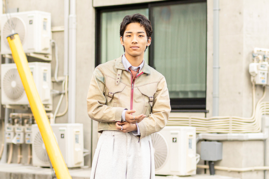 織田ファッション専門学校ファッションビジネス科学生のストリートスナップ